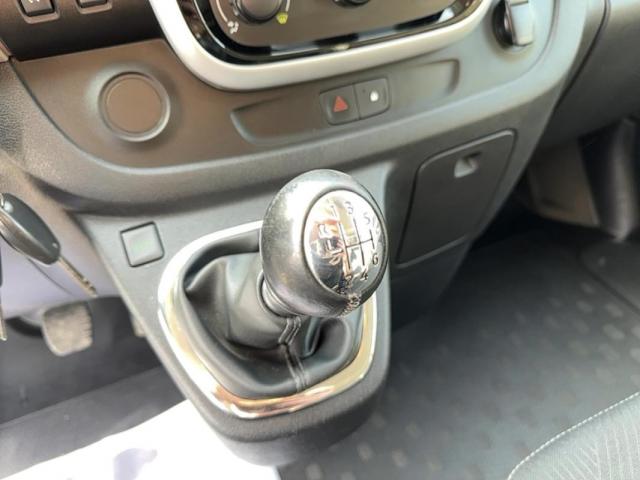 Renault Trafic image 6