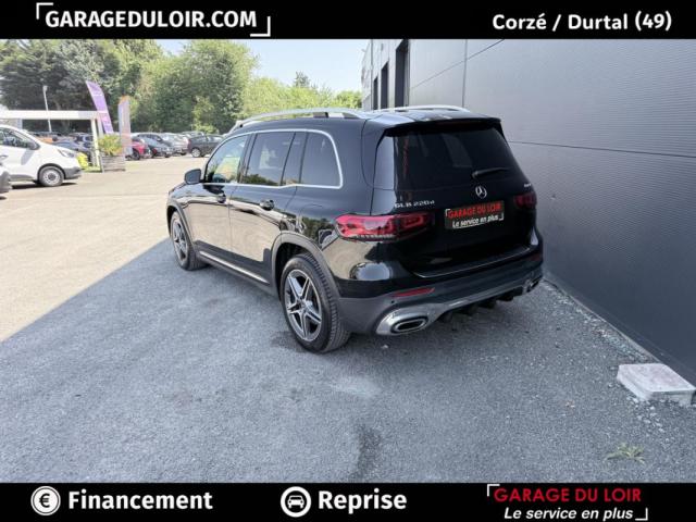 Mercedes Benz Glb image 3