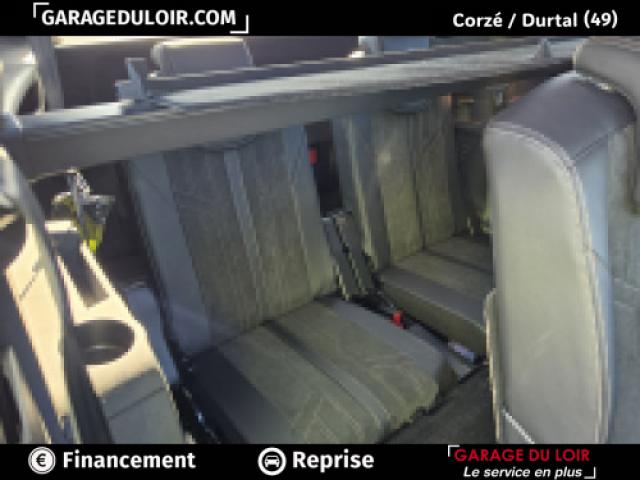 Peugeot 5008 image 2