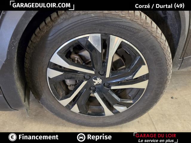 Peugeot 2008 image 3