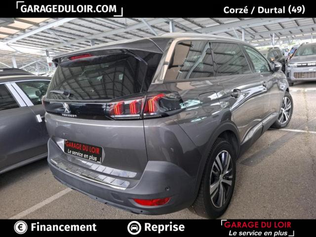 Peugeot 5008 image 3