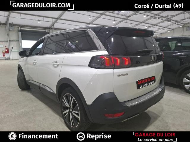 Peugeot 5008 image 2