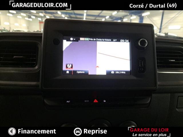Renault Master image 1