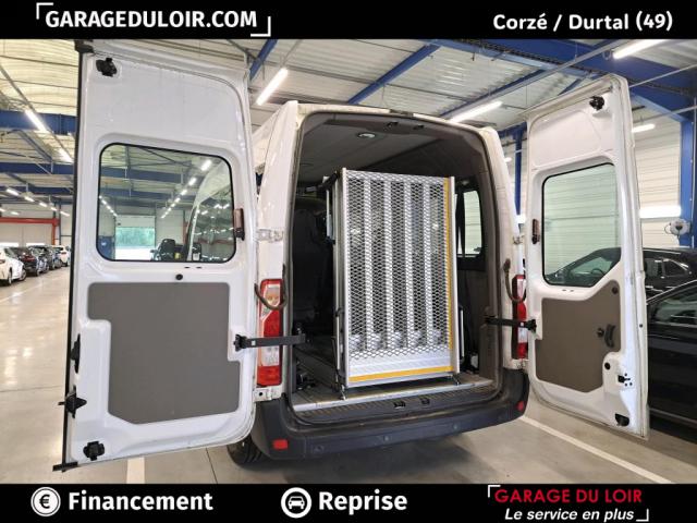 Renault Master image 9