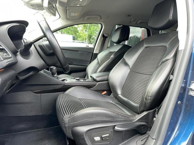 Renault Talisman Estate image 5