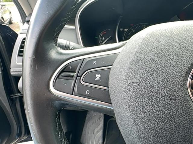 Renault Talisman Estate image 9