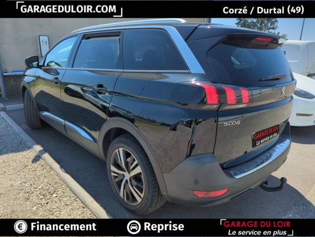 Peugeot 5008 image 6