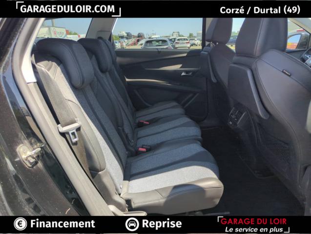Peugeot 5008 image 2