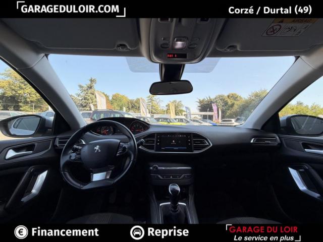 Peugeot 308 image 1