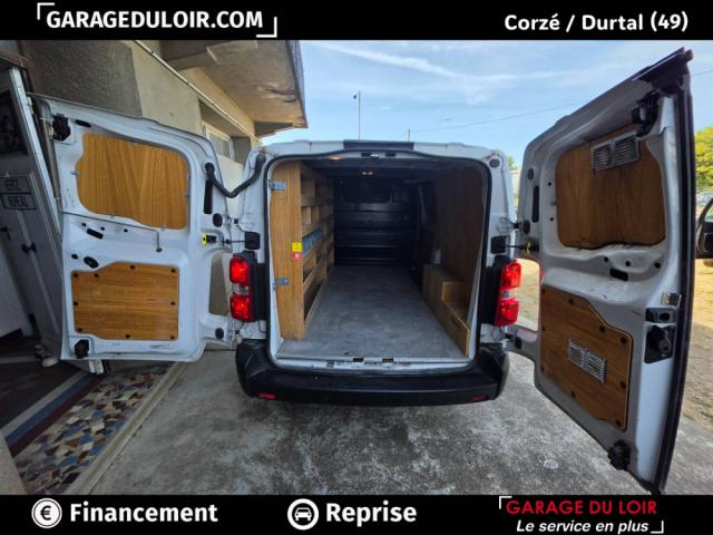 Citroen Jumpy image 2