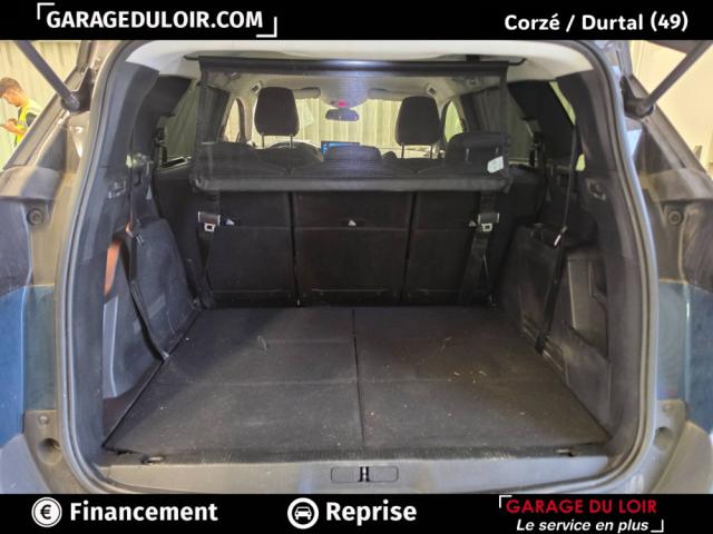 Peugeot 5008 image 2