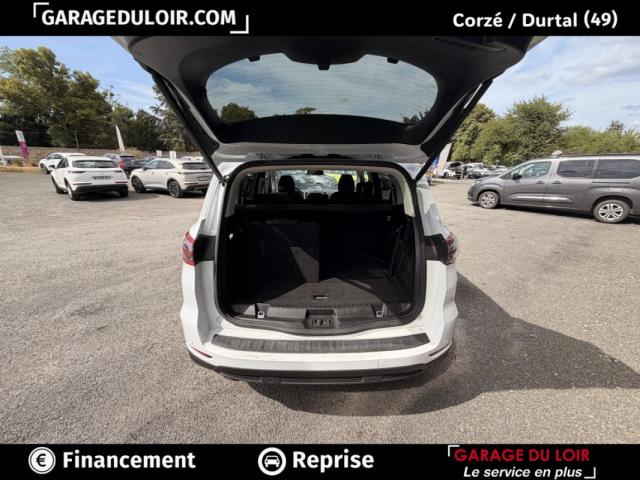 Ford S-Max image 3