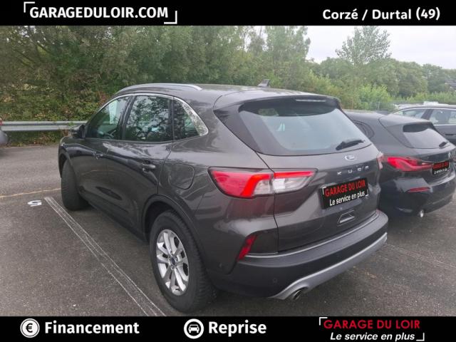 Ford Kuga image 1
