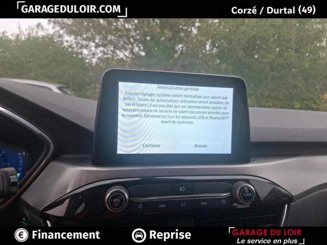 Ford Kuga image 7