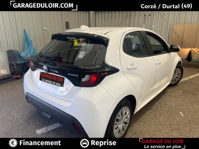Toyota Yaris image 2