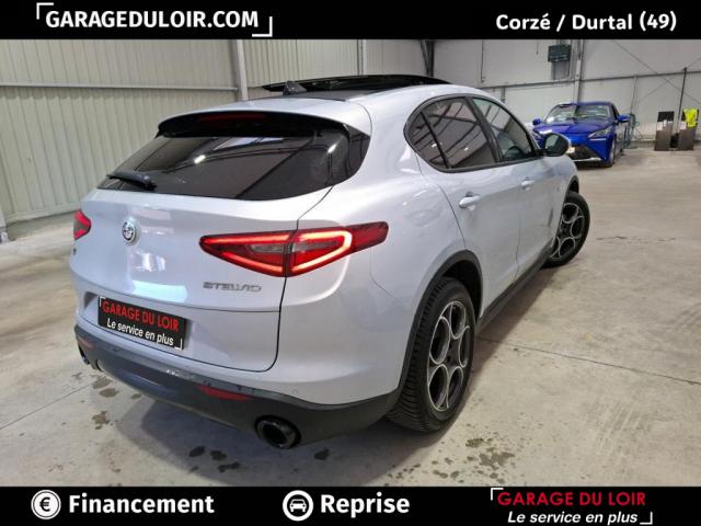 Alfa Romeo Stelvio image 1
