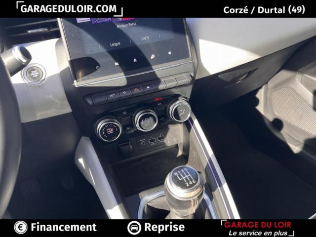 Renault Clio image 1