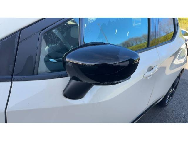 Nissan Micra image 2