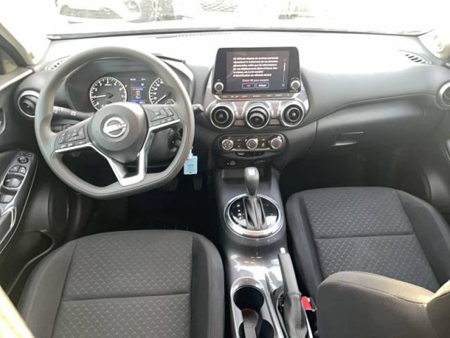 Nissan Juke image 8