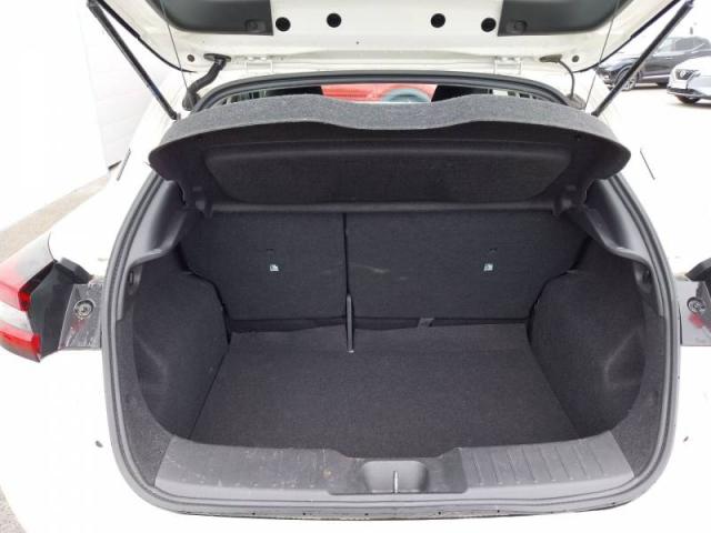 Nissan Juke image 8