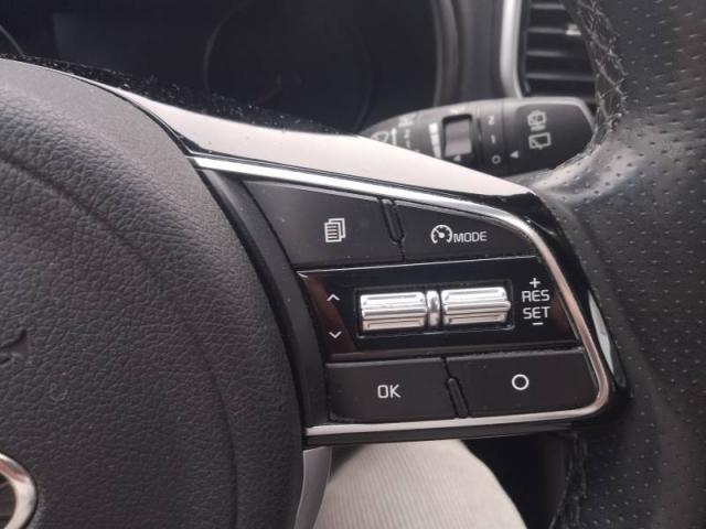Kia Sportage image 2