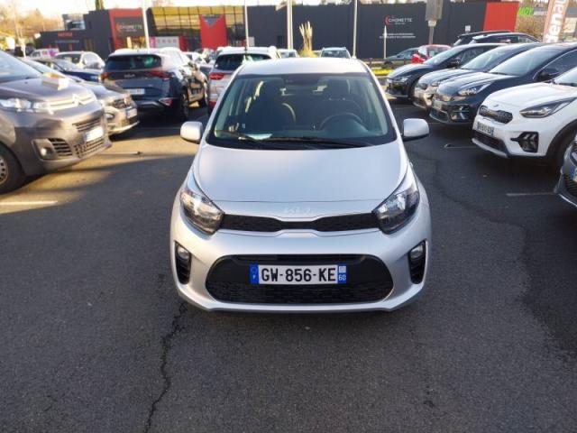 Kia Picanto image 8