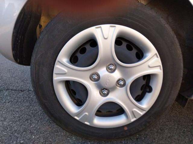 Kia Picanto image 7