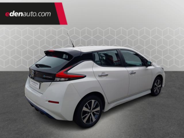 Nissan Leaf image 4