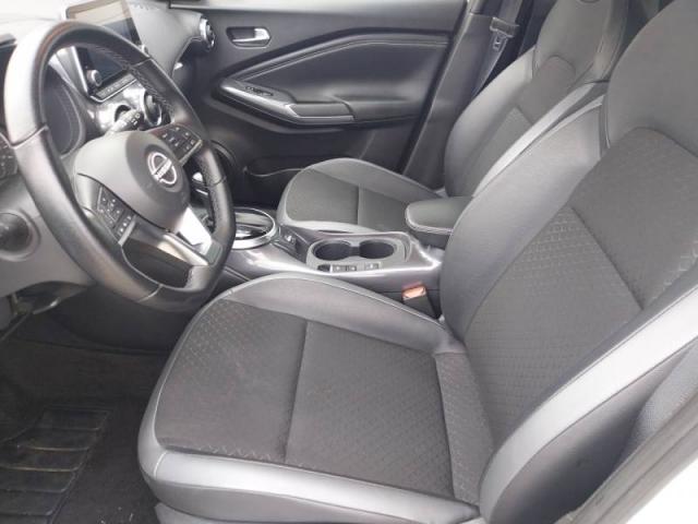 Nissan Juke image 8