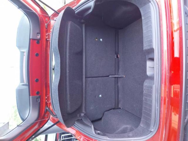 Nissan Juke image 6