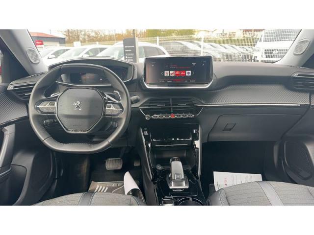 Peugeot 2008 image 6