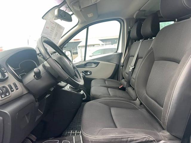 Renault Trafic image 4