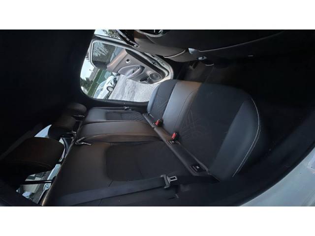 Nissan Juke image 9