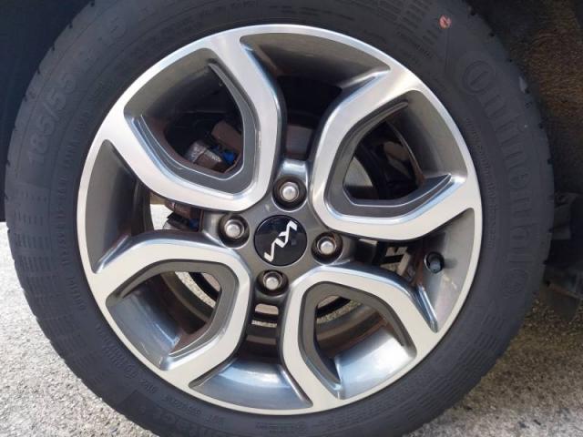Kia Picanto image 6
