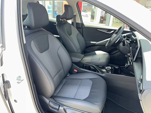 Kia Niro image 7
