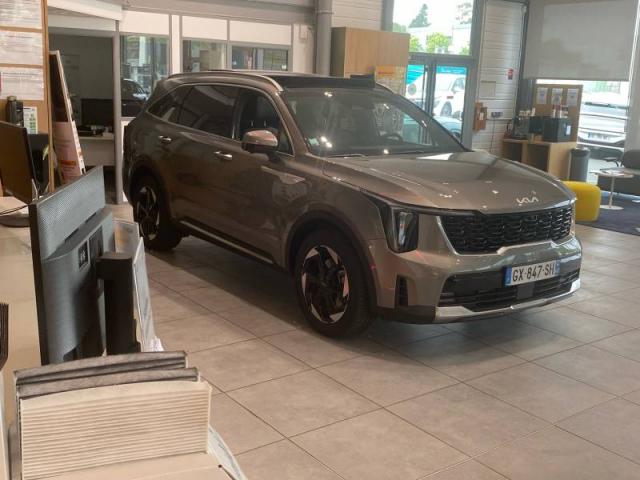 Kia Sorento image 4