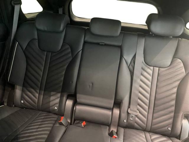 Kia Sorento image 1