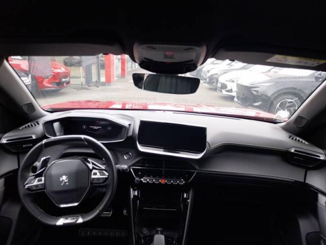 Peugeot 2008 image 1
