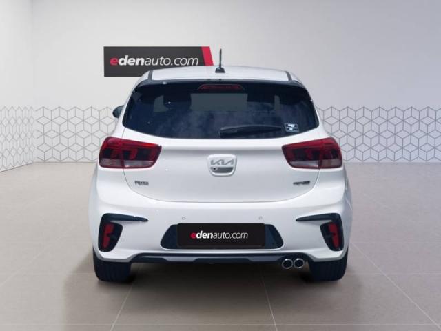 Kia Rio image 1