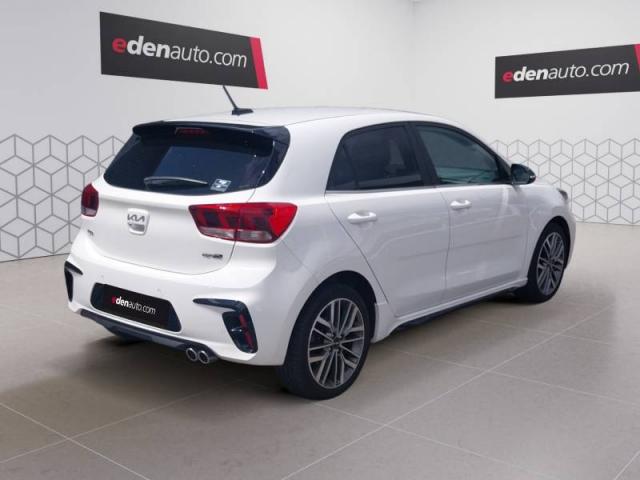 Kia Rio image 2