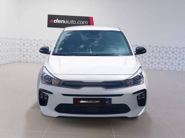 Kia Rio image 5