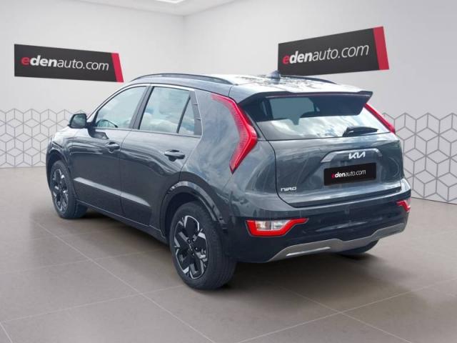 Kia Niro image 9