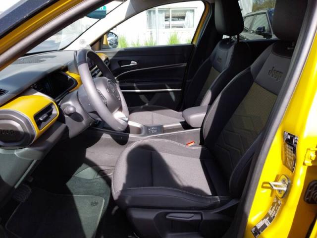 Jeep Avenger image 9