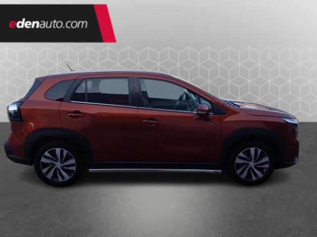 Suzuki S-Cross image 2