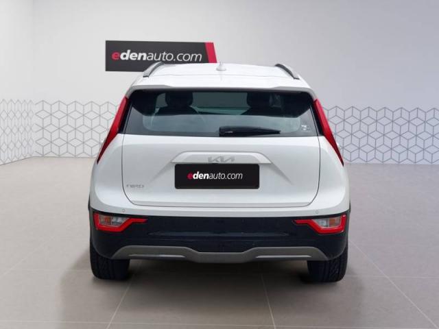 Kia Niro image 6