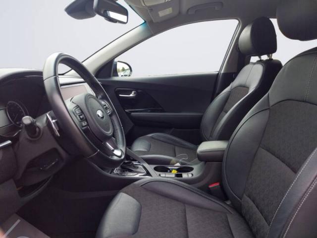 Kia Niro image 7