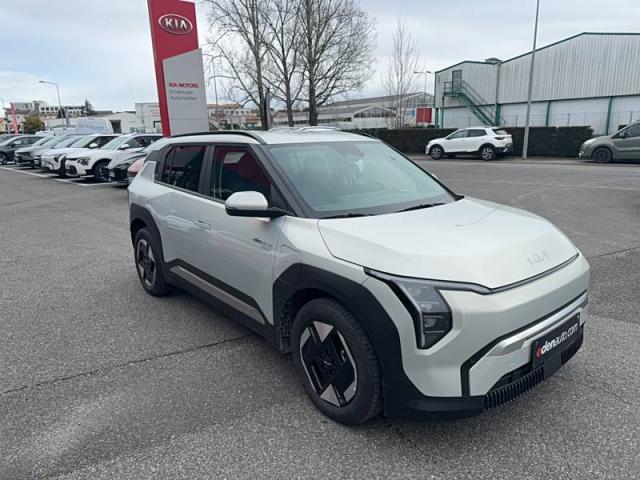 Kia Ev3 image 2