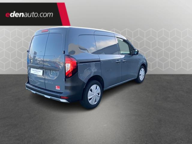 Nissan Townstar image 9