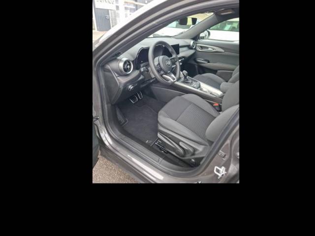 Alfa Romeo Tonale image 1