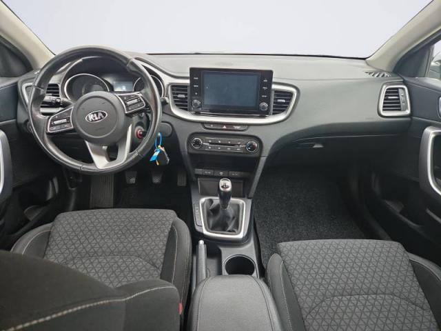 Kia Xceed image 8